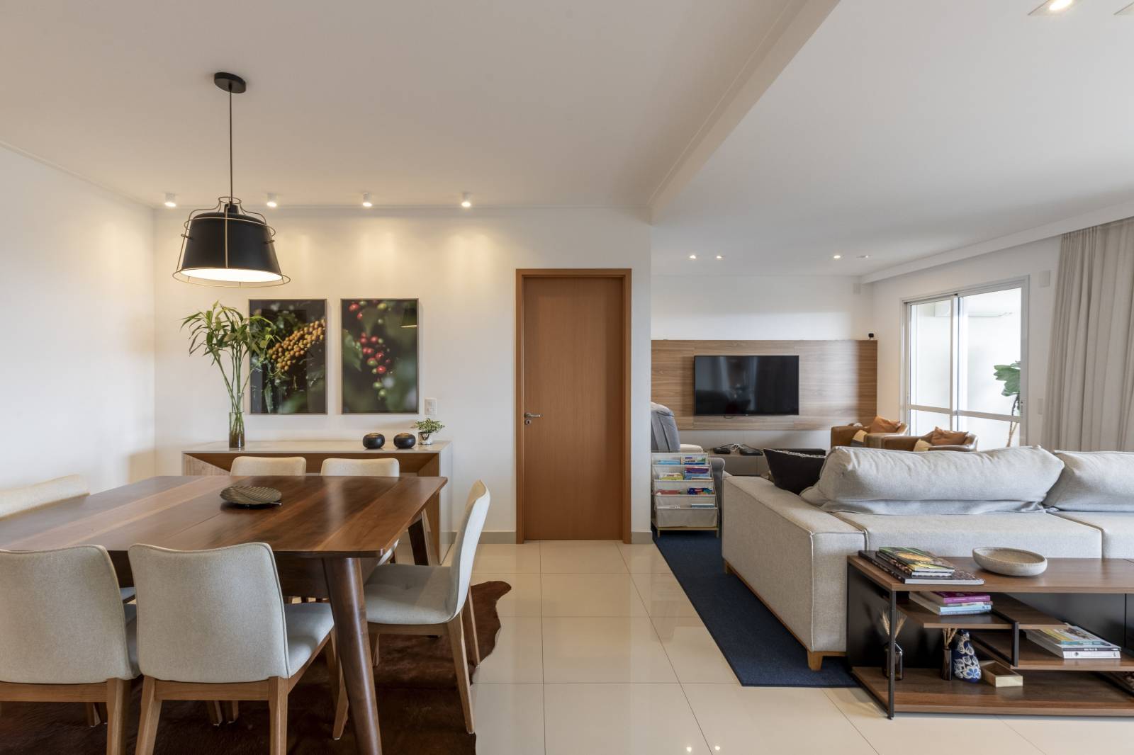 Lindo apartamento de 158m² - Edifício Van Der Rohe - Jardim Botânico