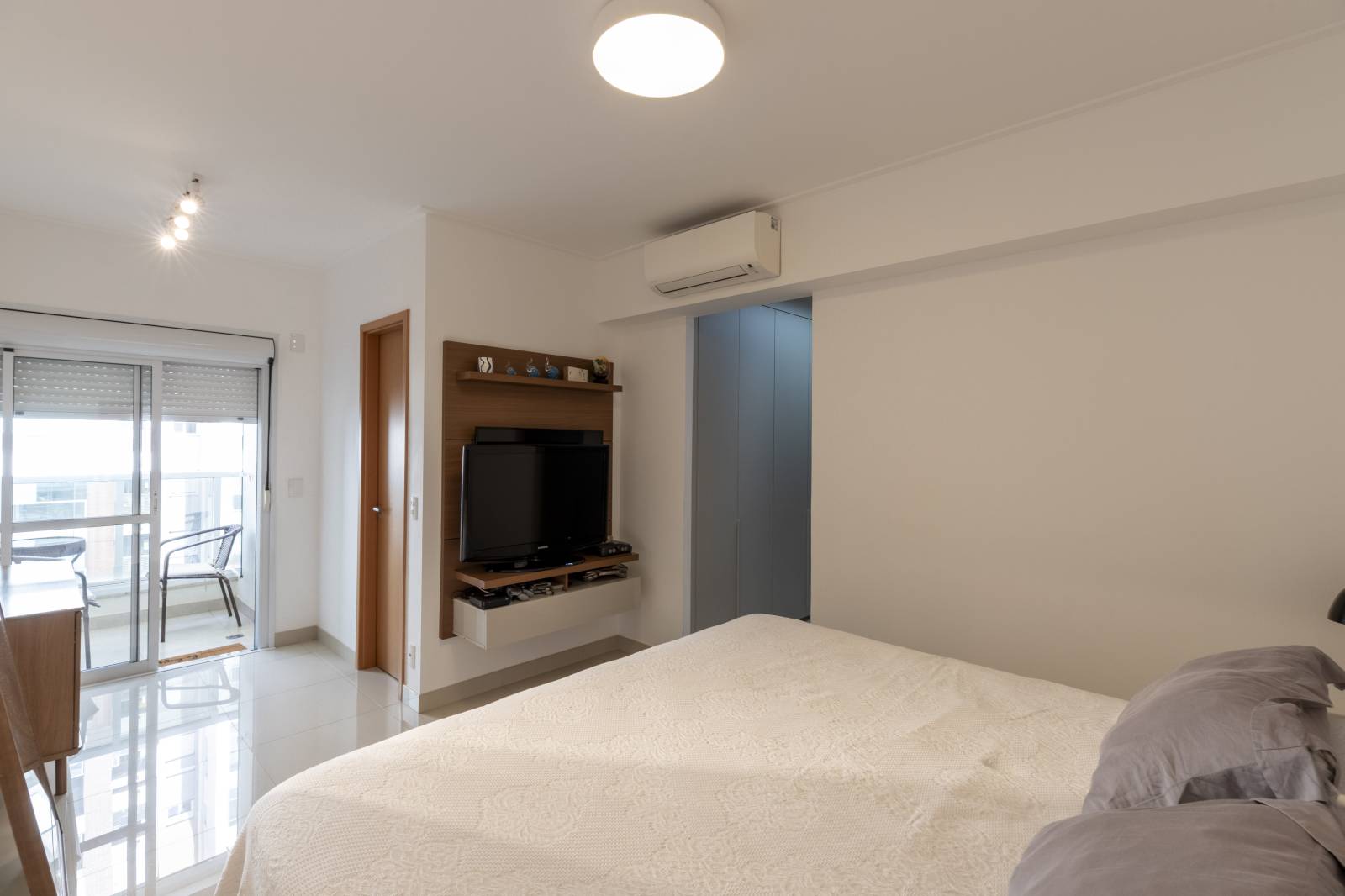 Lindo apartamento de 158m² - Edifício Van Der Rohe - Jardim Botânico