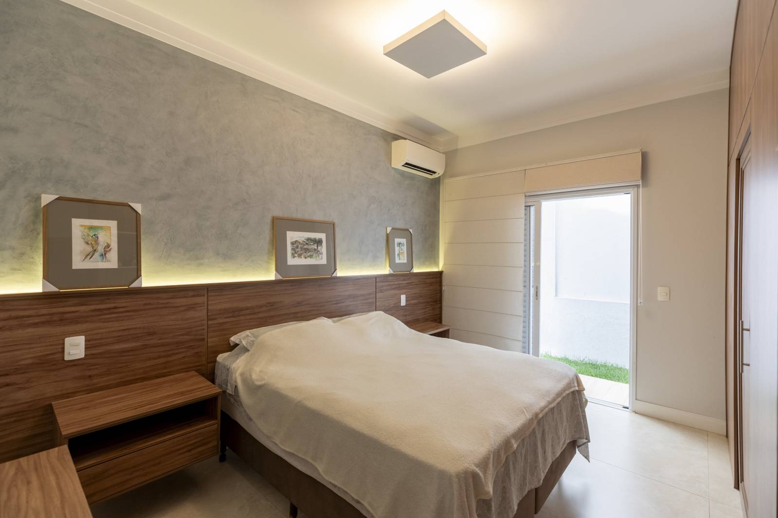 Casa térrea de 229m² no Condomínio Praça das Flores