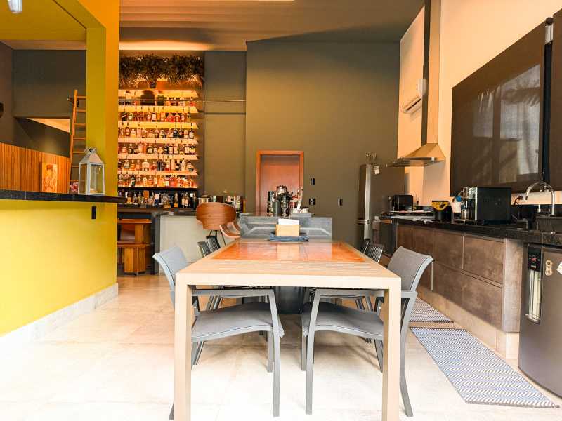 Casa Terras de Florença 3 Suítes + Escritório