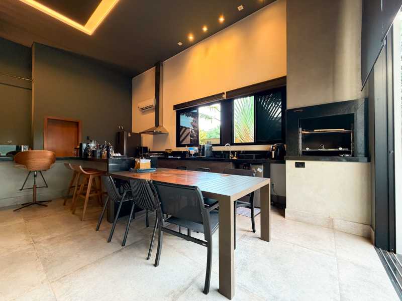 Casa Terras de Florença 3 Suítes + Escritório