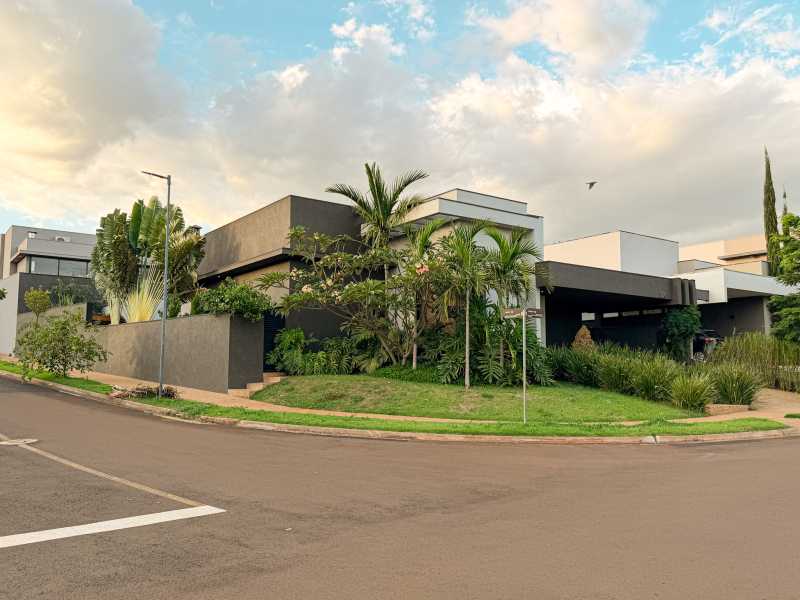 Casa Terras de Florença 3 Suítes + Escritório