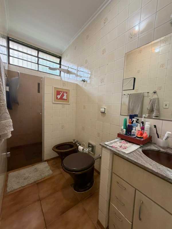 Excelente casa de rua de 150m², muito bem conservada localizada em um dos bairros mais valorizados da região.