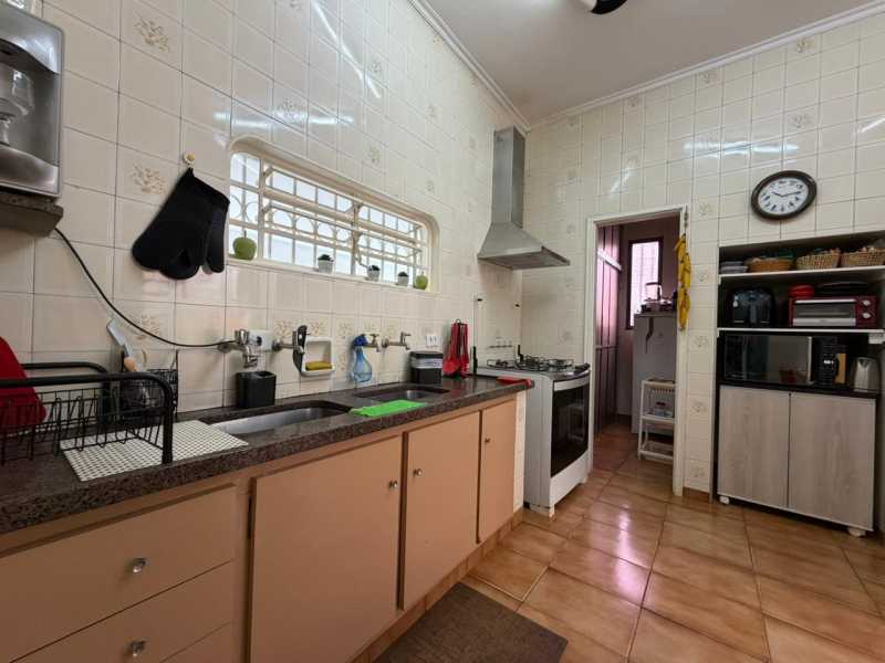 Excelente casa de rua de 150m², muito bem conservada localizada em um dos bairros mais valorizados da região.