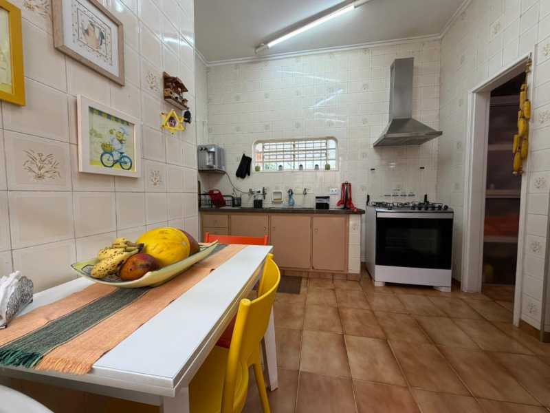 Excelente casa de rua de 150m², muito bem conservada localizada em um dos bairros mais valorizados da região.