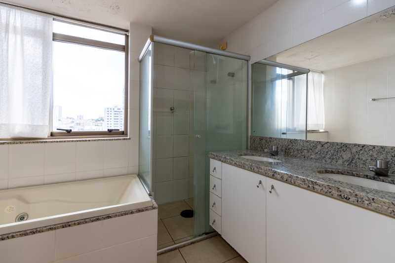 Cobertura Duplex à Venda – Edifício Montpellier | Santa Cruz