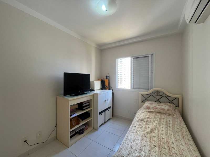 Reserva do Golf - Apartamento de 81 m², no 10º andar, em frente ao Shopping