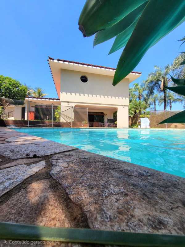 Linda Casa de Esquina na Ribeirânia – Parte Fechada