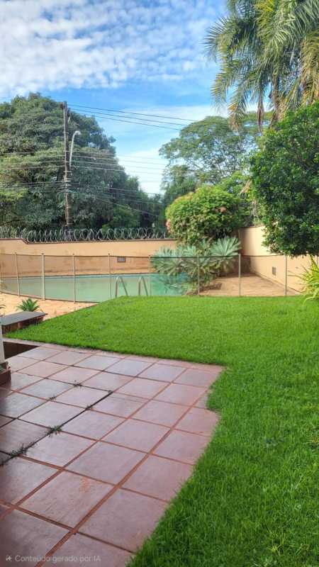 Linda Casa de Esquina na Ribeirânia – Parte Fechada