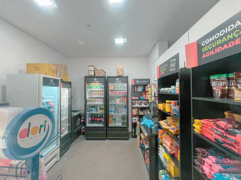 Ed. Sunset em frente ao Raya