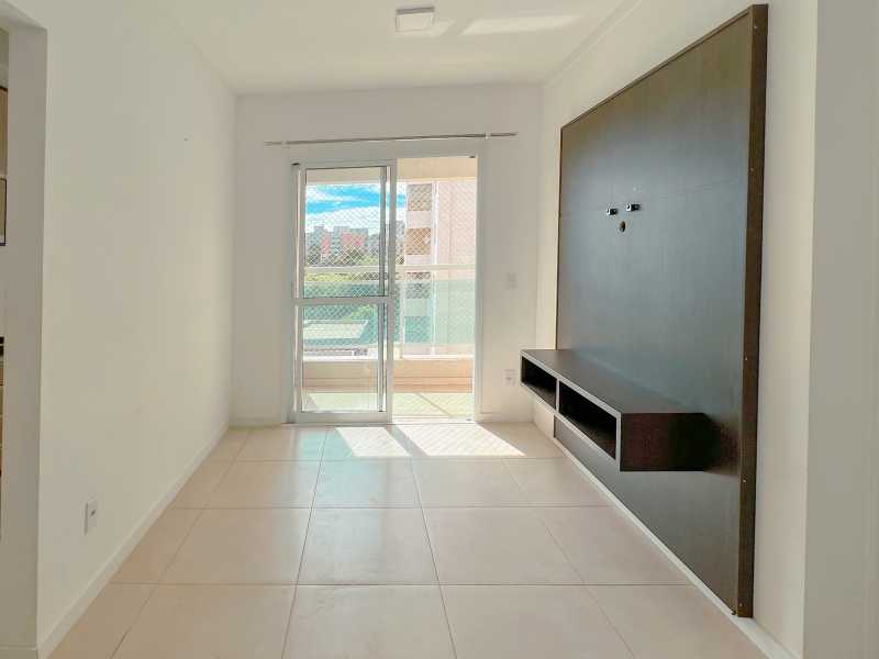 Ed. Sunset em frente ao Raya