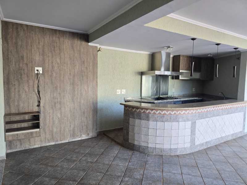 Casa de 604m² - Espaço, conforto e lazer completo na Ribeirânia!