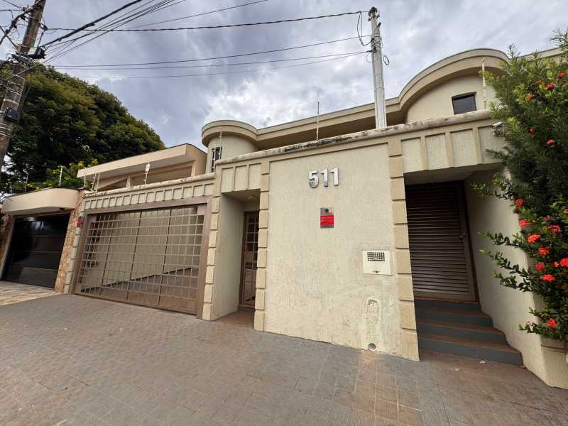 Casa de 604m² - Espaço, conforto e lazer completo na Ribeirânia!