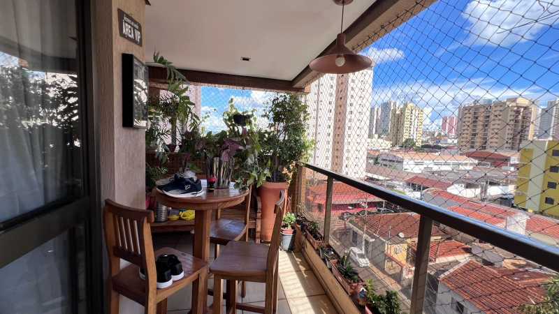 Apartamento à Venda – Edifício Montpellier | Santa Cruz - tudo REFORMADO