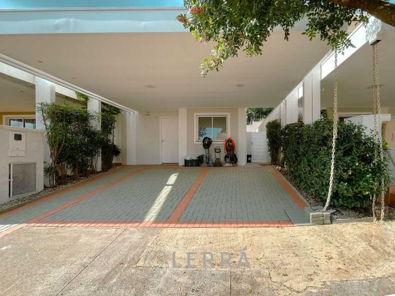 Casa no condomínio Pracas do Sul