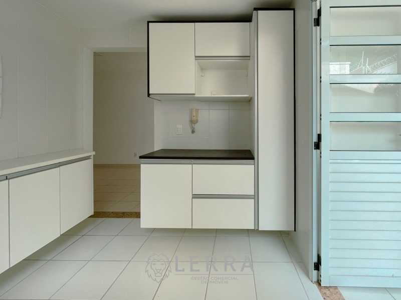 Casa no condomínio Pracas do Sul