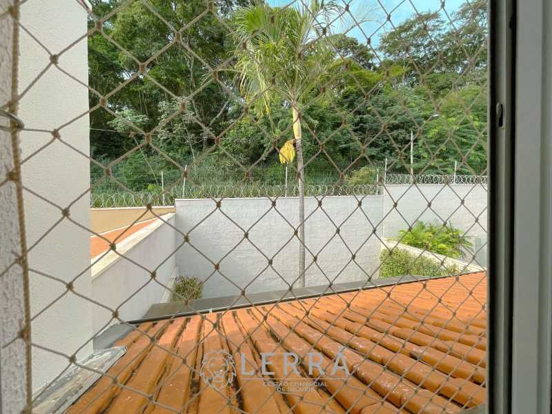 Casa no condomínio Pracas do Sul