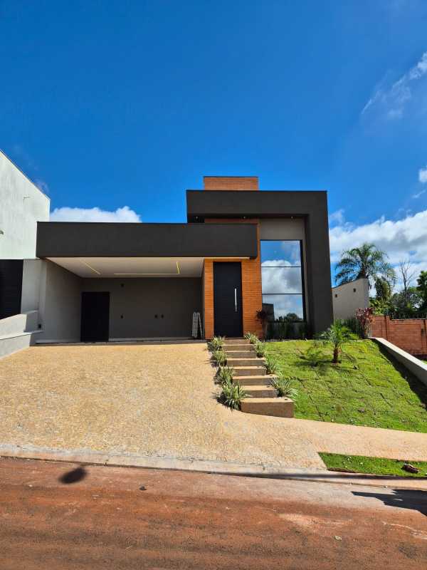 Linda Casa Terrea no Terras de San Gabriel, Fino Acabamento