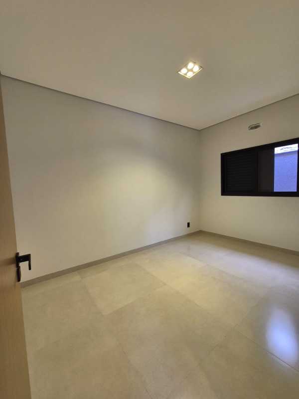 Linda Casa Terrea no Terras de San Gabriel, Fino Acabamento