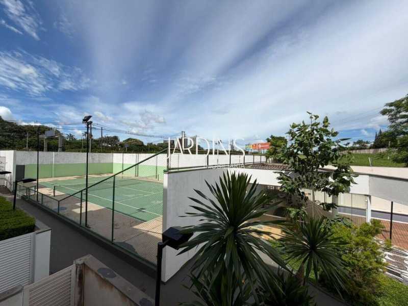 Apartamento Mobiliado à Venda – Condomínio Baía de Guanabara